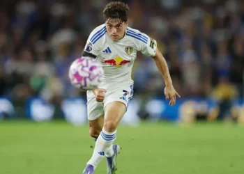 “Super Excited” – James Rallies Teammates Ahead of Arsenal Clash