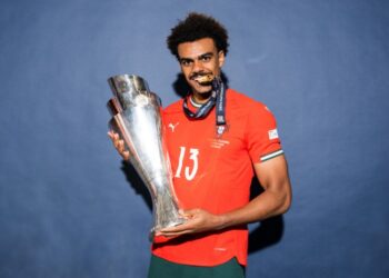 Borussia Dortmund ‘once again considering’ Renato Veiga — report