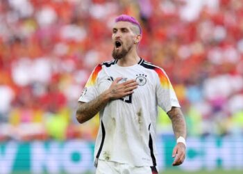 Spätabendlicher Transfer-Hammer: Robert Andrich unterschreibt Dreijahresvertrag nach starker Leistung gegen Chelsea….