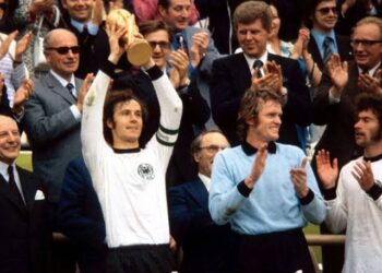 EPISCHE ANZEIGE: Chronik des Lebens – Netflix gibt die Veröffentlichungstermine für die mit Spannung erwartete Dokumentation über den FC Bayern München bekannt. Eine packende Hommage an die Vereinslegende Franz Beckenbauer, dessen Vermächtnis die Seele von … geprägt hat…..