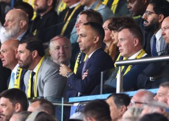 Former Leeds United CEO Angus Kinnear Reveals ‘The Challenge’ Holding Clubs Back in the Transfer Market……….