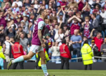 Shock Deal on the Table as Leeds United Close in on £100,000-a-Week Star…….