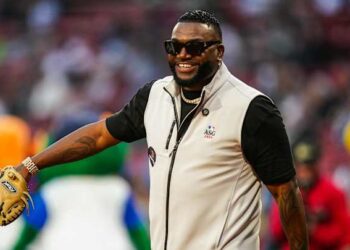 Red Sox Legend David Ortiz Savagely Trolls Yankees After ALDS Blowout….