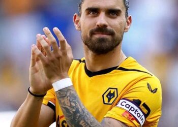 Molineux Stadium Erupt in excitement as a Legend is welcome back home as a promise made to Diego Jota