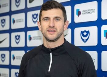 £15M REJECTED! Portsmouth FC Boss Turns Down Premier League Move in Powerful Show of Loyalty