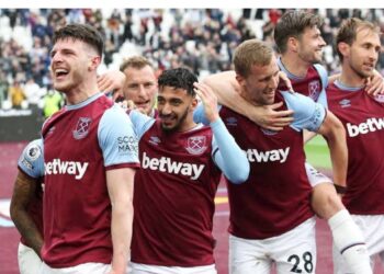 UPDATE: West Ham make final concession as fan-favourite star moves closer to exit after rejecting £2.8m pay-rise offer