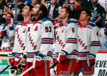 Loyalty over Gold: New York rangers Fan favourite Rejects Mouth-watering $ Million Offer — Pledges Future to New York rangers!