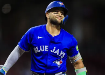 Good news – Phillies to Rebound From Bo Bichette Heartbreak With $66M All-Star Signing – great addition