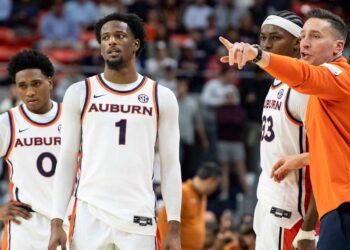 Frustration Mounts as Steven Pearl Searches for Answers in Auburn’s Spiraling Season