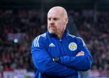 Oxfordshire & Kassam Ground _ Foxes nears appointing former championship coach after Martí Cifuentes exit