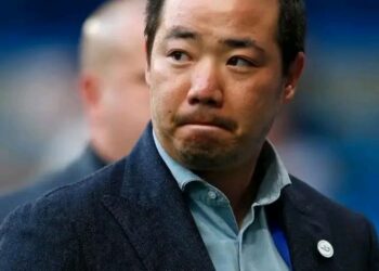 Foxes demands him out _ King Power stadium erupts as the boards seeks to wind-off club structure