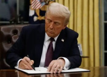 Trump in Fresh Clash Over Major U.S. Infrastructure Funds