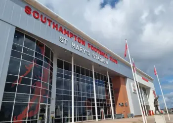He will be missed – Southampton man waves goodbye at St Mary’s in search of greener pasture – Enjoy your new home