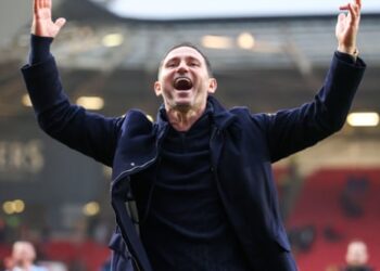 Loyalty over Gold: Frank lampard dismisses  Ally McCoist rangers exit speculations in  five words – I’m happy here