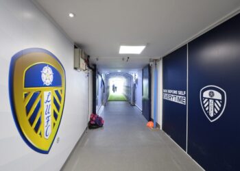 “TOTAL COLLAPSE AT ELLAND ROAD: Leeds United Plunged Into Chaos as Season Unravels, Dressing Room ‘Fractures’ and Promotion Dreams Lie in Ruins!”