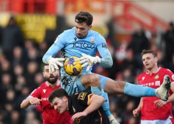 One name in Mind – Bradford City Weigh Up Goalkeeper Options as Transfer Window Nears