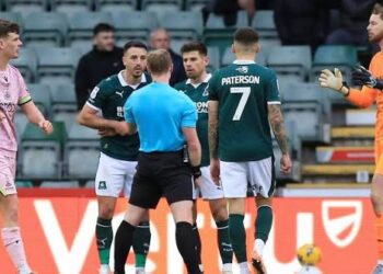 Head coach admits to locker room fall out _ name the £45,000 a week wage player as _ I’ll bend to it!!