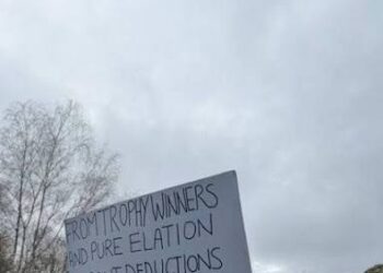 The foxes demand CEO Aiyawatt OUT!! _ he’s an embarrassment to their mgt _ they’ll attack him as follows