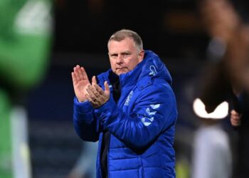 I would have done same – Doug King reveals classy Mark Robins gesture after brilliant Coventry City promotion.