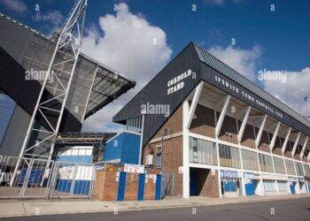 Ipswich Town plot sensational Millwall raid as Lions eye huge £20m payday