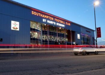 Leaked info: Southampton encounter fresh uncertainty over Gavin Bazunu’s transfer situation as Stoke City’s £8 million move looks increasingly unlikely.