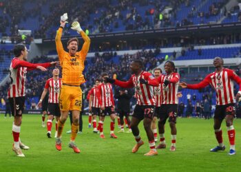 Good News – Sunderland linked with ambitious £77m triple transfer package as new targets emerge – round-up