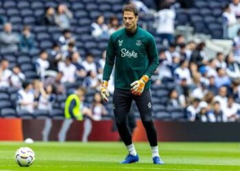 Stoke battles Bolton over former premier League winner – the free transfer target deal for ex-chelsea man is almost done